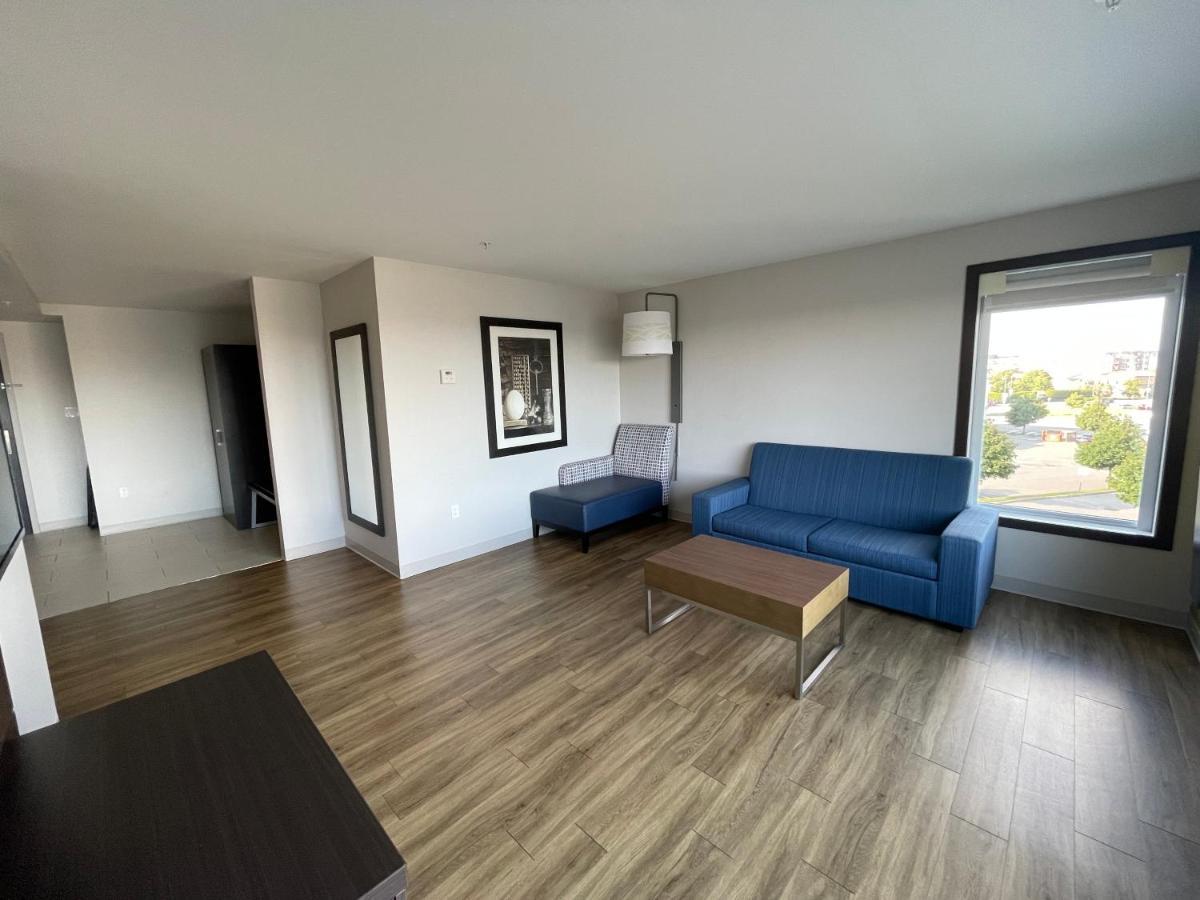 Holiday Inn Express & Suites - Gatineau - Ottawa By Ihg Dış mekan fotoğraf